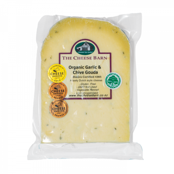 Organic Garlic & Chive Gouda - The Cheese Barn at Matatoki Ltd